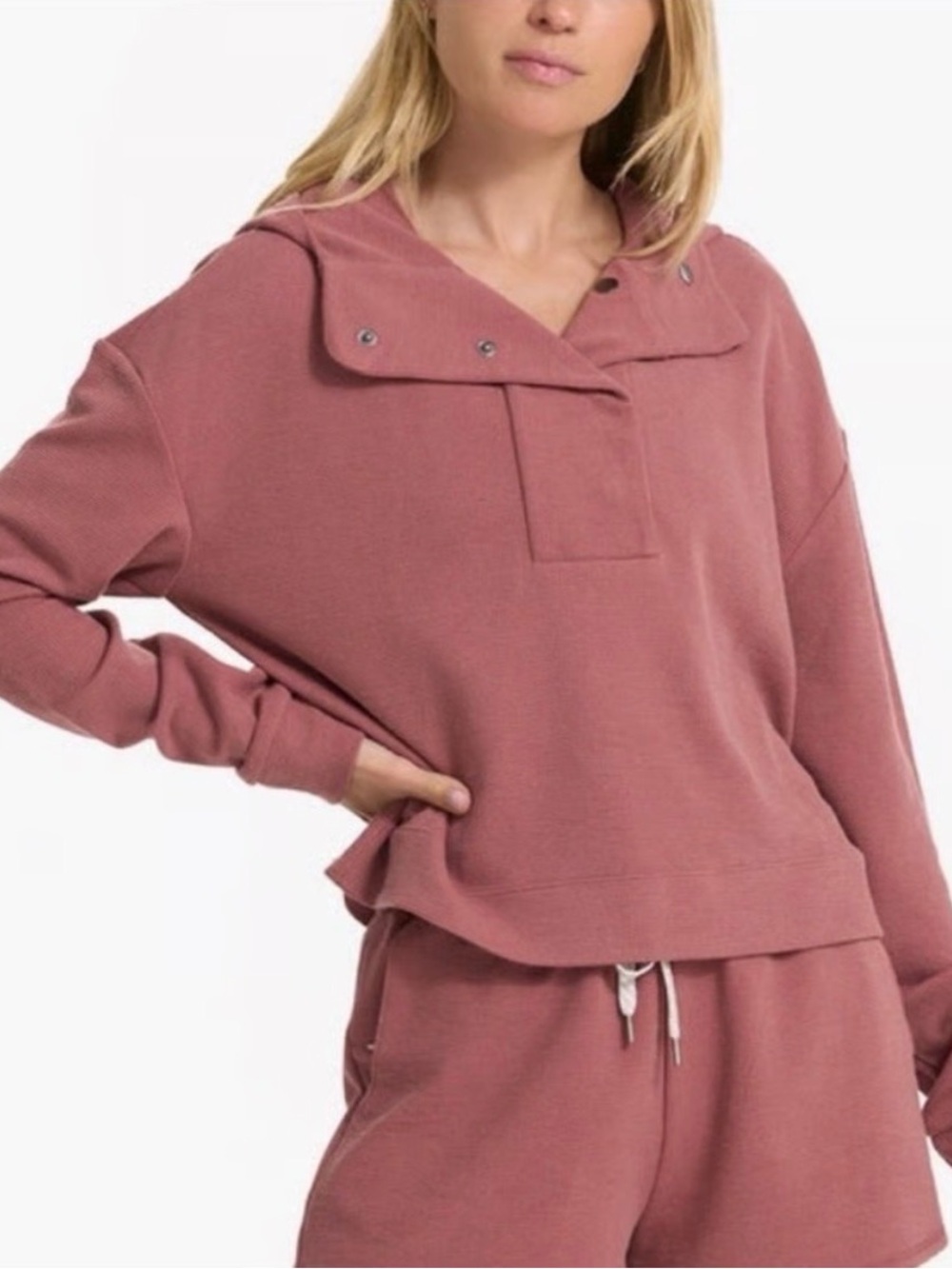 Vuori Bayview Thermal Relaxed Hoodie in Dusty Rose